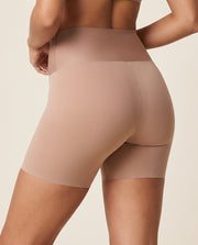 The Silhouette Short